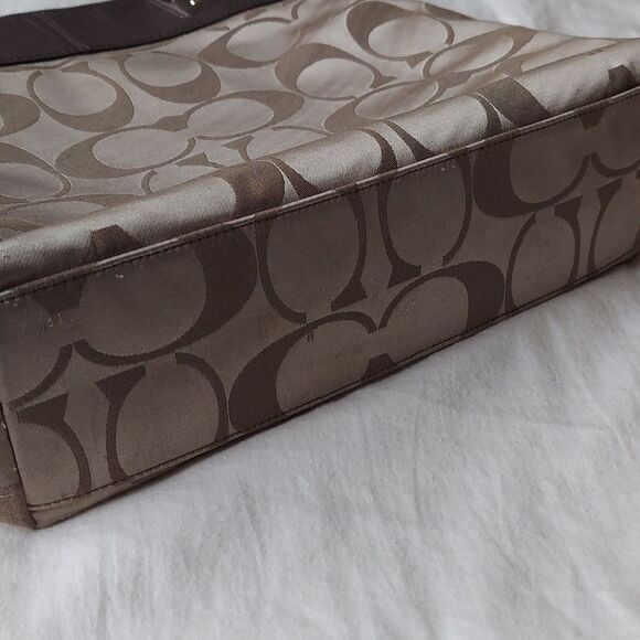 Coach Laura Signature Monogram Large Tote Shoulder Bag EUC - Picture 8 of 11